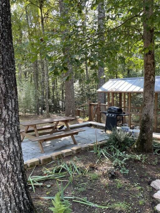 Beautiful & Peaceful Cabin W/ Deck Garden & Fire-Pit Murphy Exteriör bild